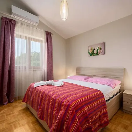 Sol Avis * Kaštelir
